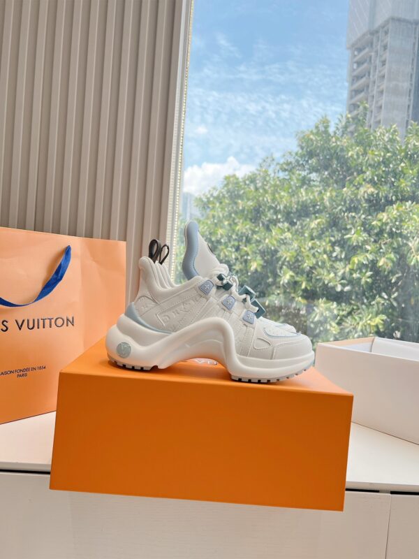 Louis Vuitton - LV Archlight Sneaker