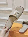 Louis Vuitton - LV Capri Flat Mule