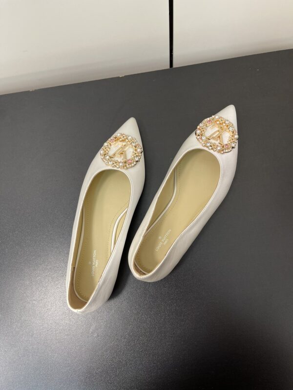 Louis Vuitton - Flat Shoes