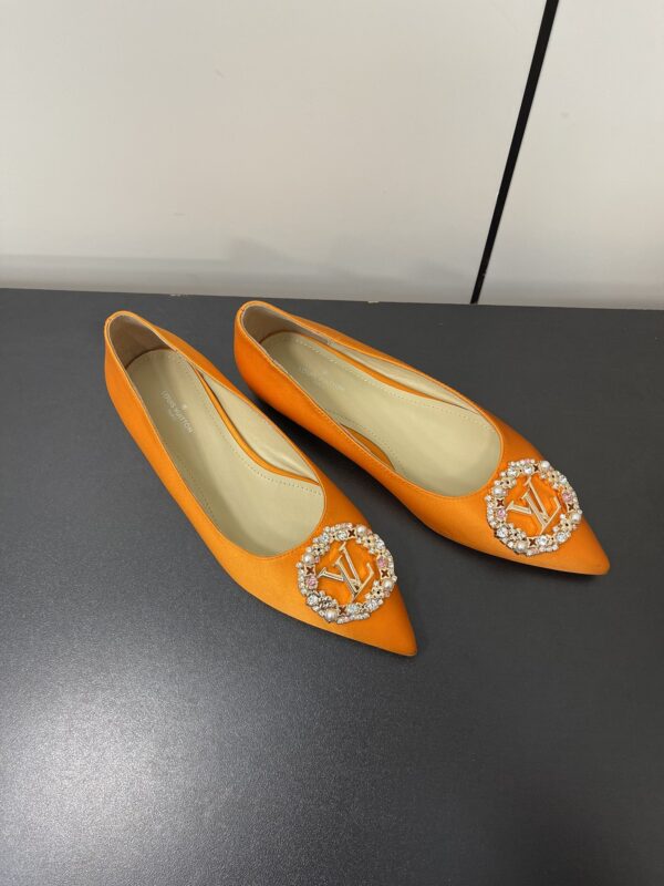 Louis Vuitton - Flat Shoes