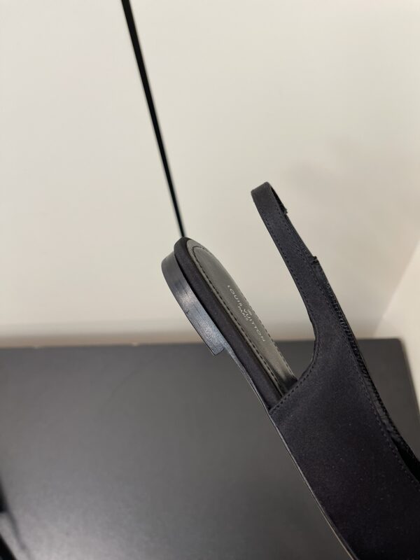 Louis Vuitton - Slingback Flat