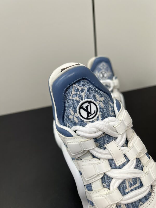 Louis Vuitton - LV Archlight Sneaker