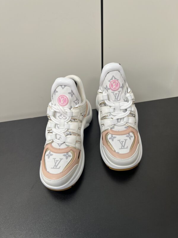 Louis Vuitton - LV Archlight Sneaker