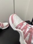 Louis Vuitton - LV Archlight Sneaker