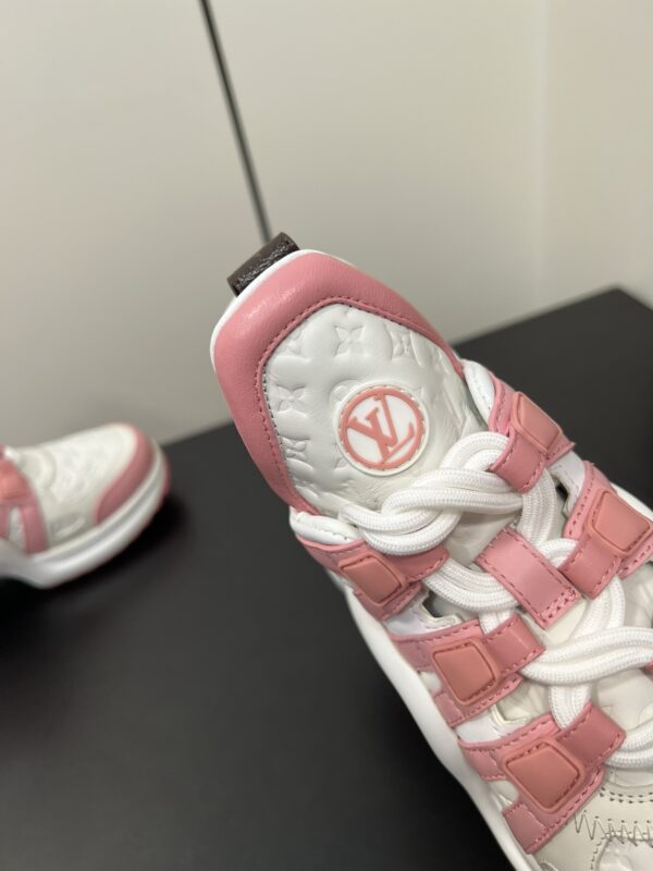 Louis Vuitton - LV Archlight Sneaker