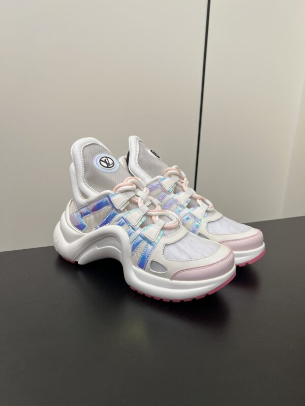 Louis Vuitton - LV Archlight Sneaker