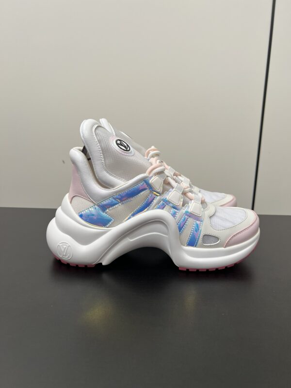 Louis Vuitton - LV Archlight Sneaker