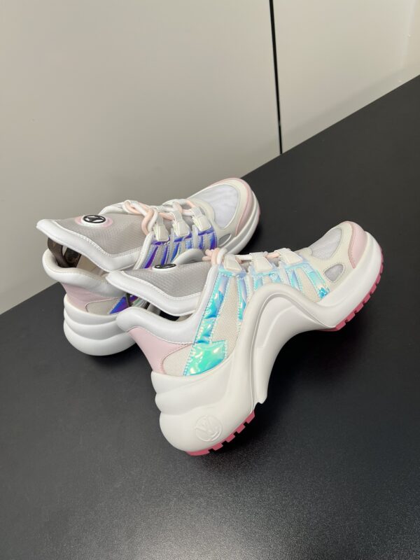 Louis Vuitton - LV Archlight Sneaker