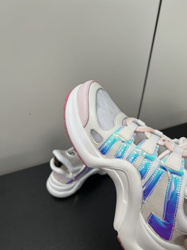 Louis Vuitton - LV Archlight Sneaker