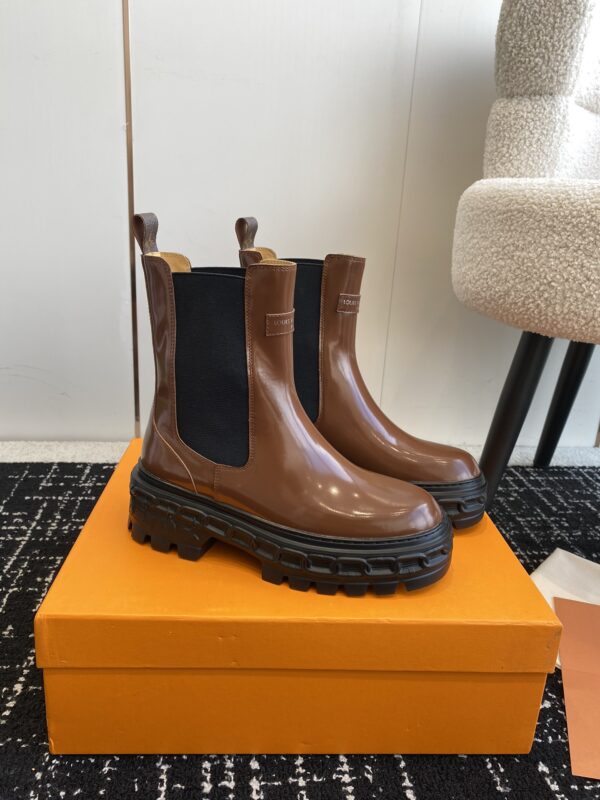 Louis Vuitton - LV Record Chelsea Boot