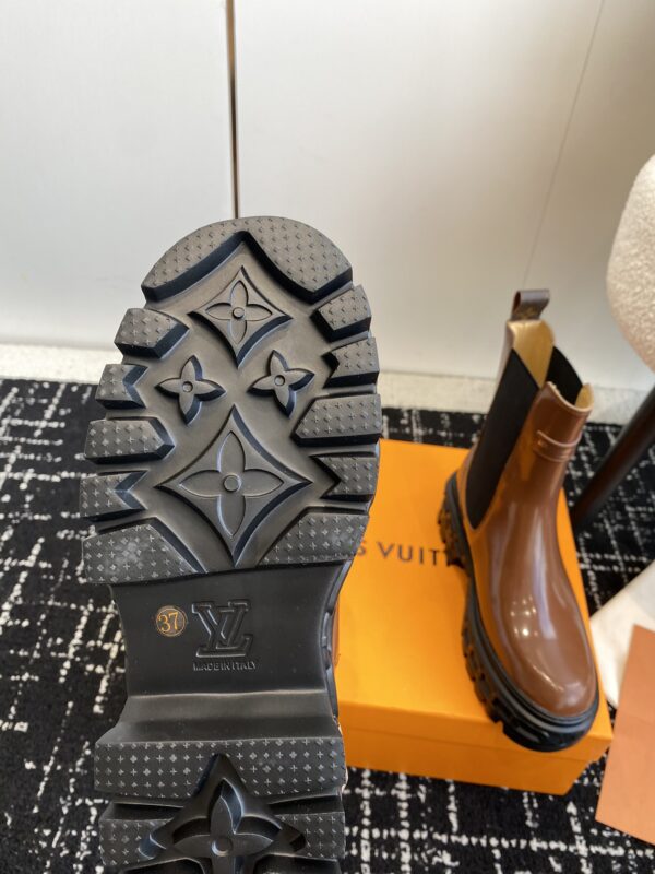 Louis Vuitton - LV Record Chelsea Boot