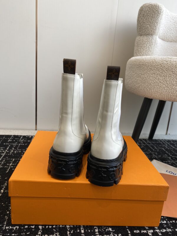 Louis Vuitton - LV Record Chelsea Boot