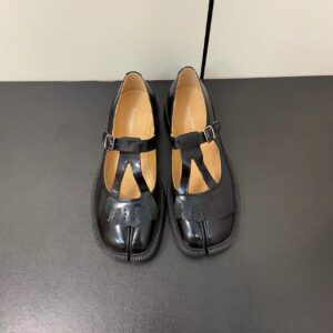 Maison Margiela - Tabi Country Mary-Janes