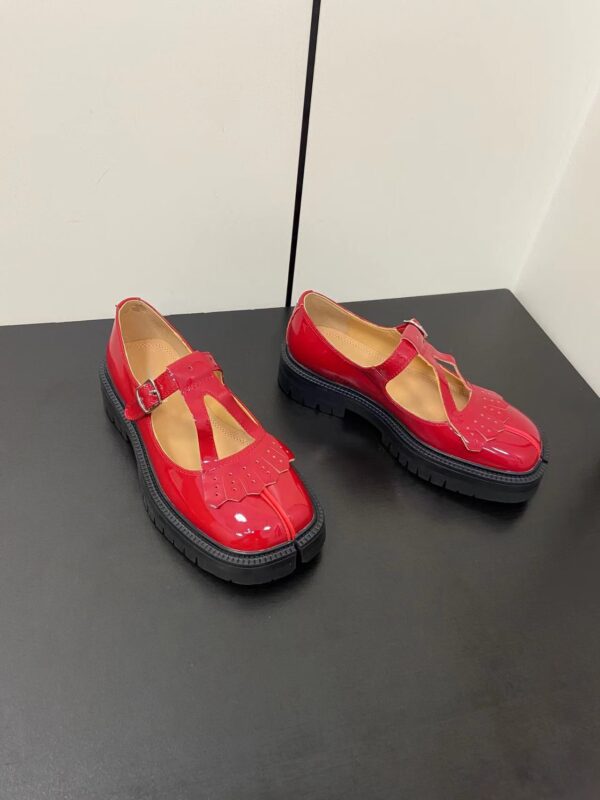 Maison Margiela - Tabi Country Mary-Janes