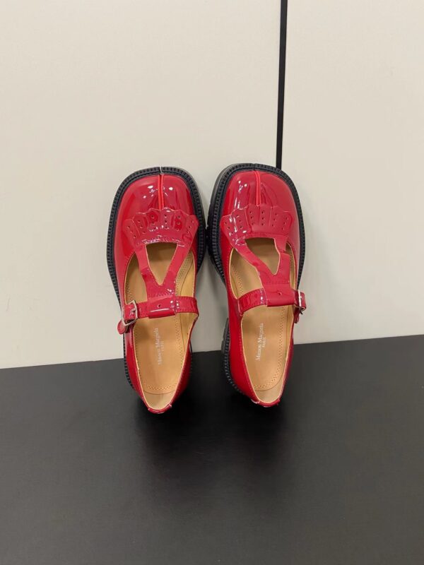 Maison Margiela - Tabi Country Mary-Janes