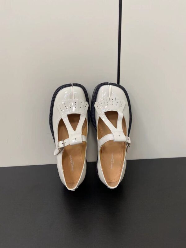 Maison Margiela - Tabi Country Mary-Janes