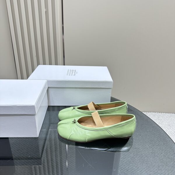 Maison Margiela - Tabi Elastic Band Ballerina