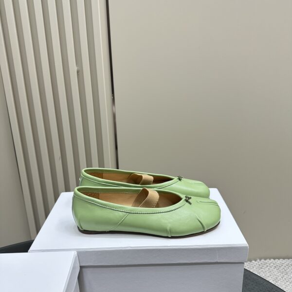 Maison Margiela - Tabi Elastic Band Ballerina