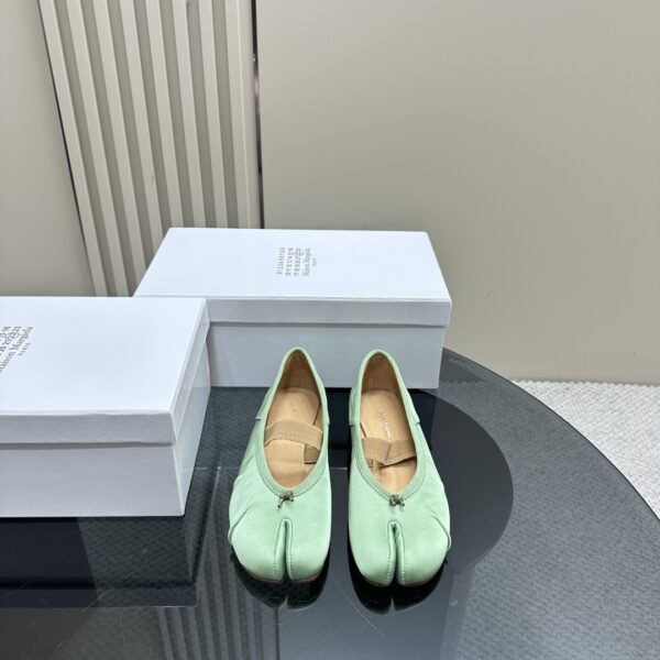 Maison Margiela - Tabi Elastic Band Ballerina