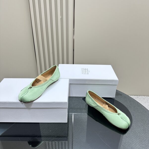 Maison Margiela - Tabi Elastic Band Ballerina