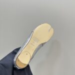 Maison Margiela - Tabi Elastic Band Ballerina