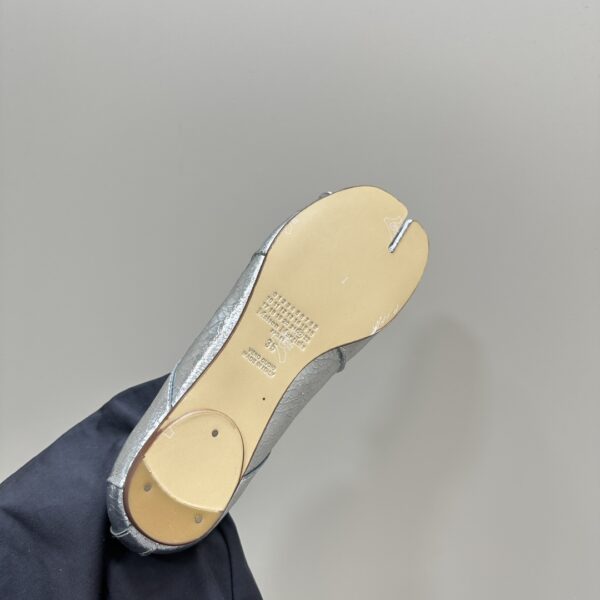 Maison Margiela - Tabi Elastic Band Ballerina