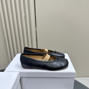 Maison Margiela - Tabi Elastic Band Ballerina