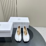 Maison Margiela - Tabi Elastic Band Ballerina