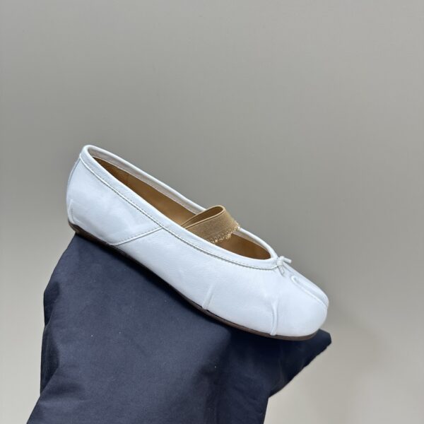 Maison Margiela - Tabi Elastic Band Ballerina