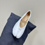 Maison Margiela - Tabi Elastic Band Ballerina