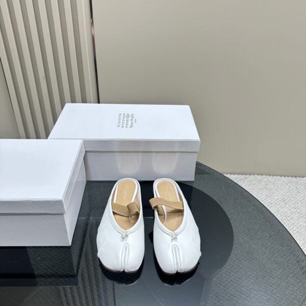 Maison Margiela - Tabi Elastic Band Mule