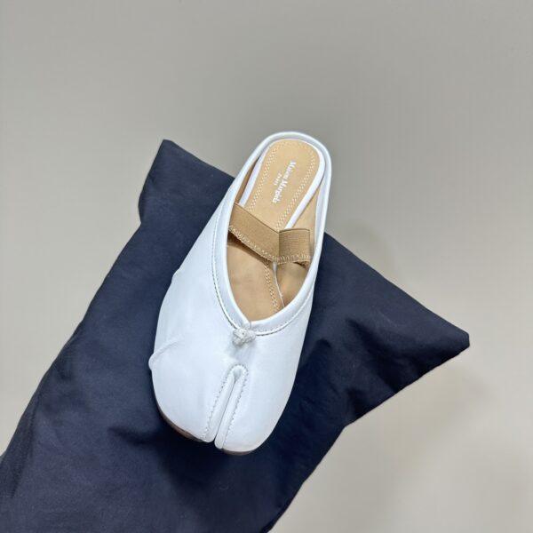Maison Margiela - Tabi Elastic Band Mule