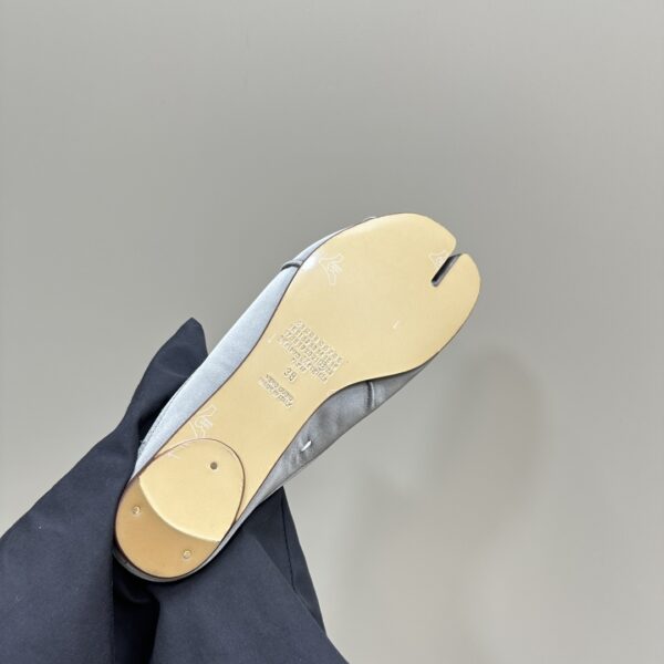 Maison Margiela - Tabi Elastic Band Mule