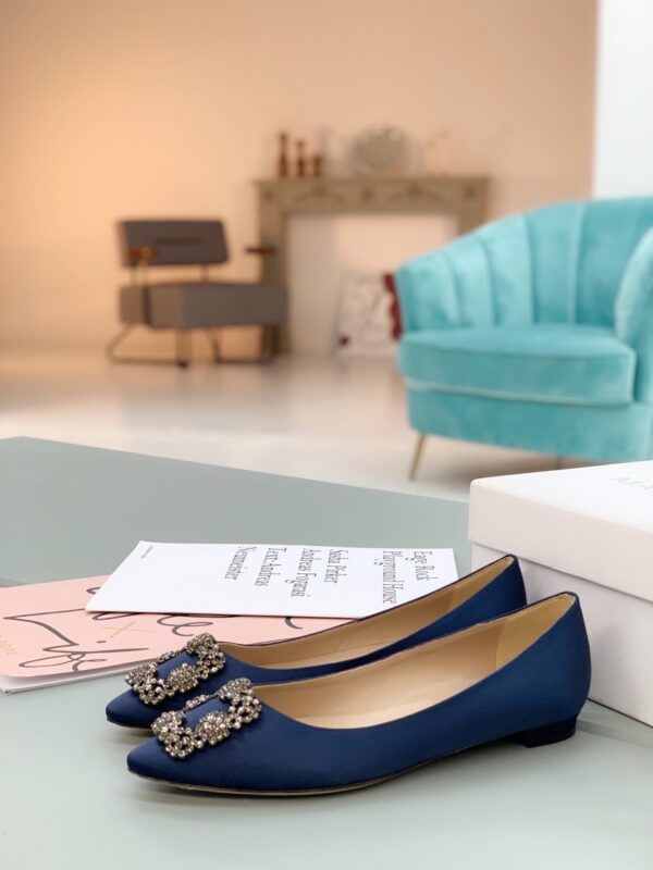 Manolo Blahnik - Hangisiflat