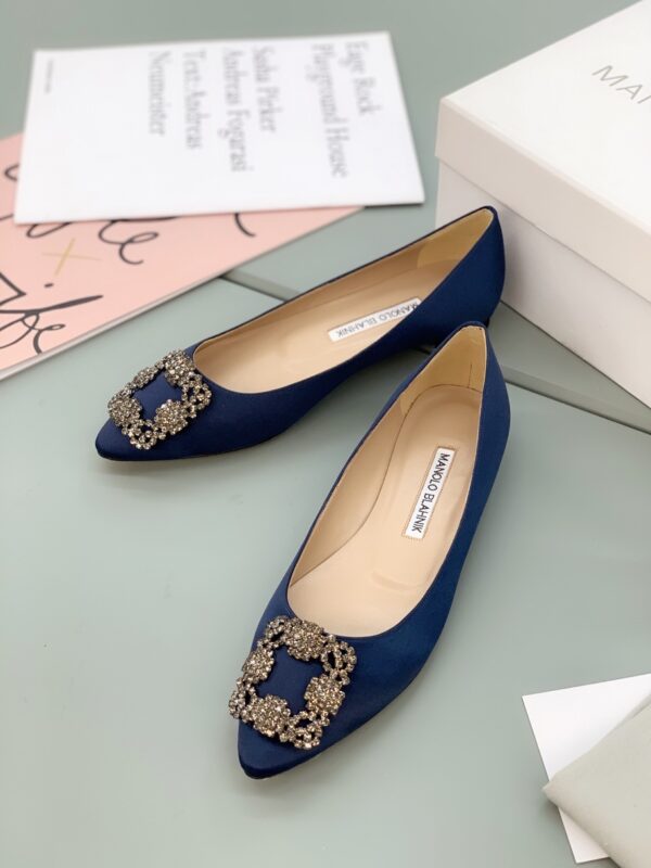 Manolo Blahnik - Hangisiflat