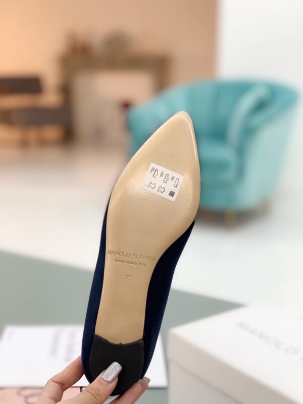 Manolo Blahnik - Hangisiflat