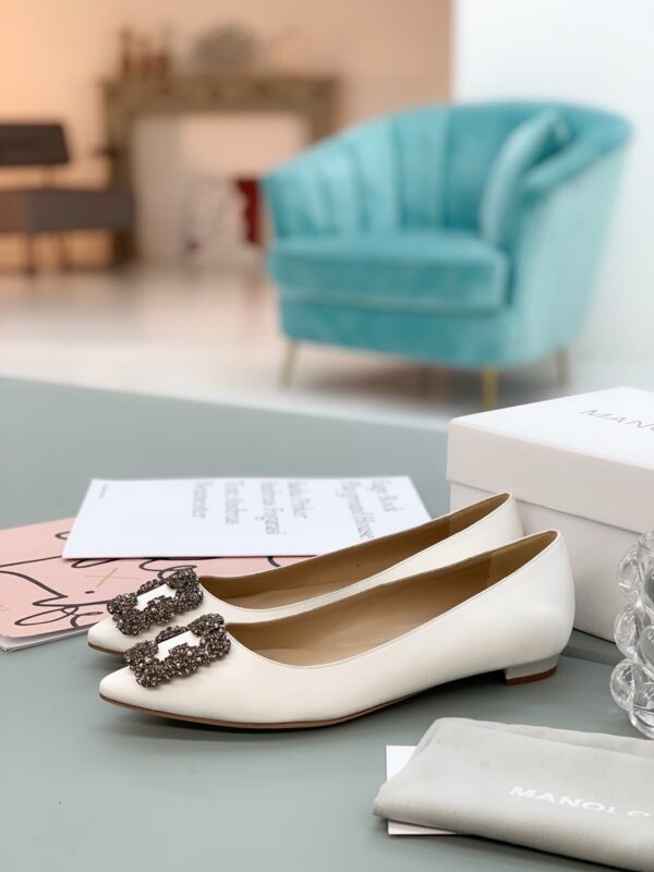 Manolo Blahnik - Hangisiflat