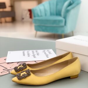 Manolo Blahnik - Hangisiflat