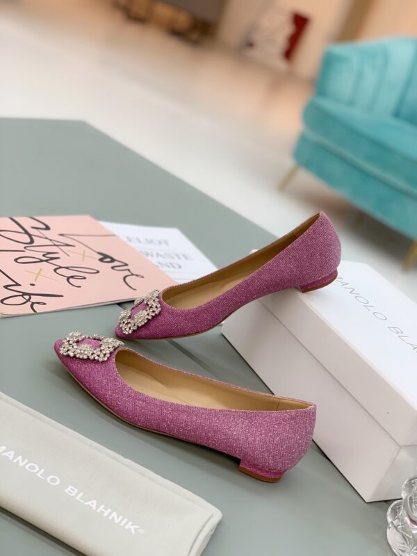 Manolo Blahnik - Hangisiflat Glitter