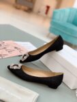 Manolo Blahnik - Hangisiflat Glitter