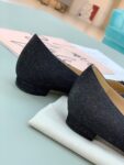 Manolo Blahnik - Hangisiflat Glitter