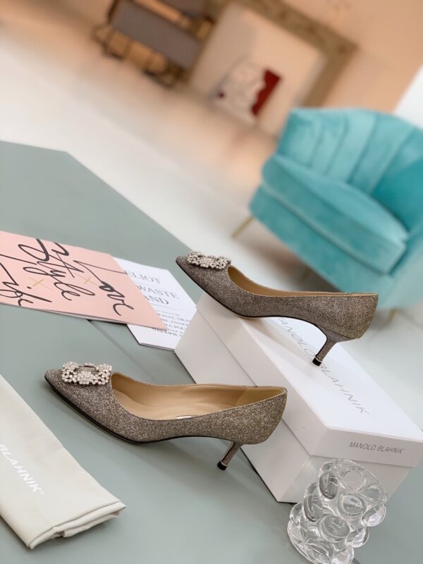 Manolo Blahnik - Hangisi Glitter