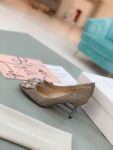 Manolo Blahnik - Hangisi Glitter