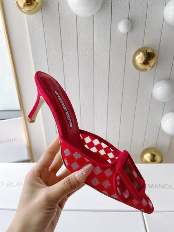 Manolo Blahnik - Maysale