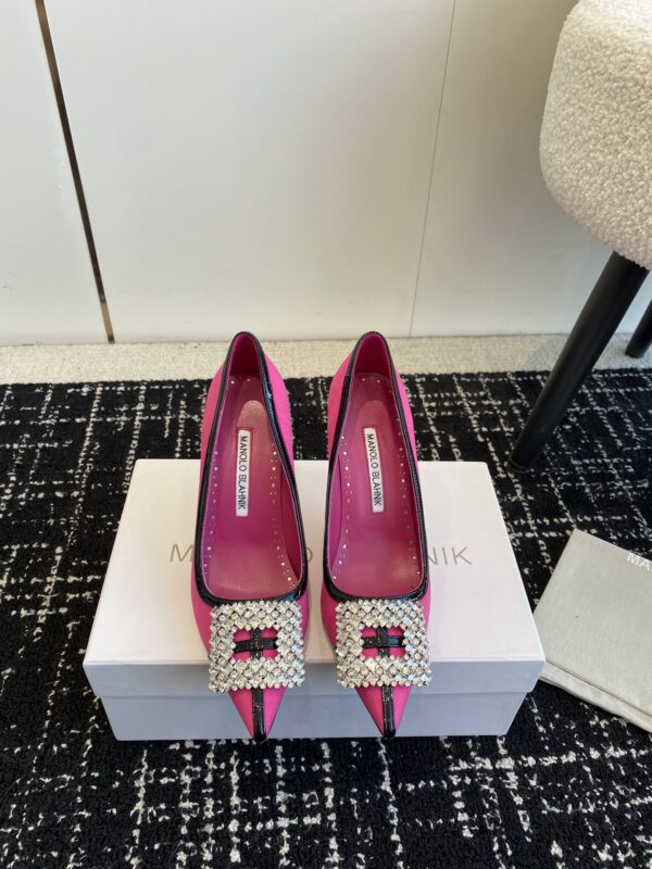 Manolo Blahnik - Tuberian