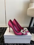 Manolo Blahnik - Tuberian
