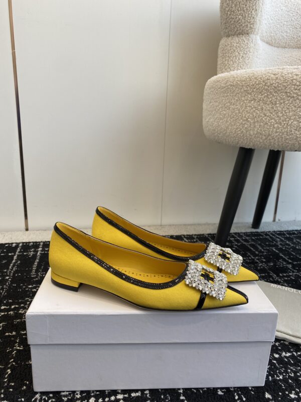 Manolo Blahnik - Tuberian Flat