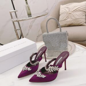 Manolo Blahnik - Lurum