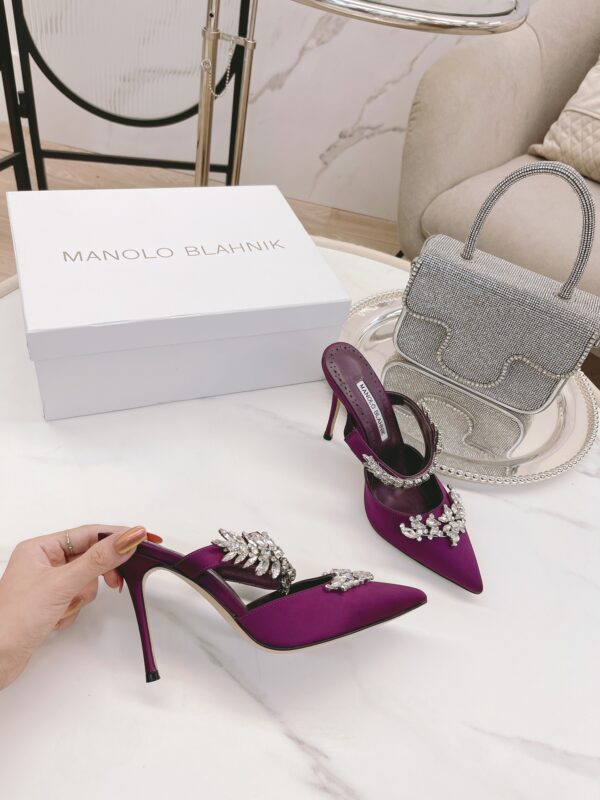 Manolo Blahnik - Lurum