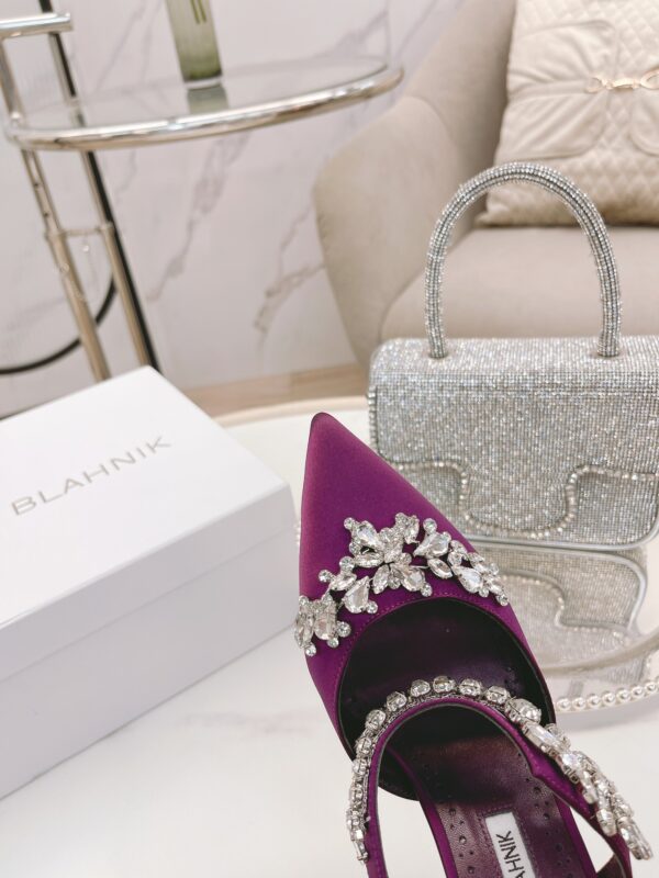 Manolo Blahnik - Lurum